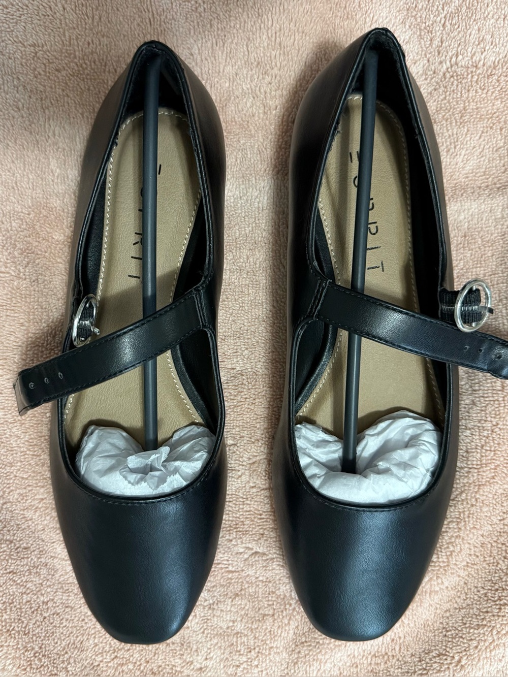 Size 6 women’s Classic Black Mary Jane Flats brand new